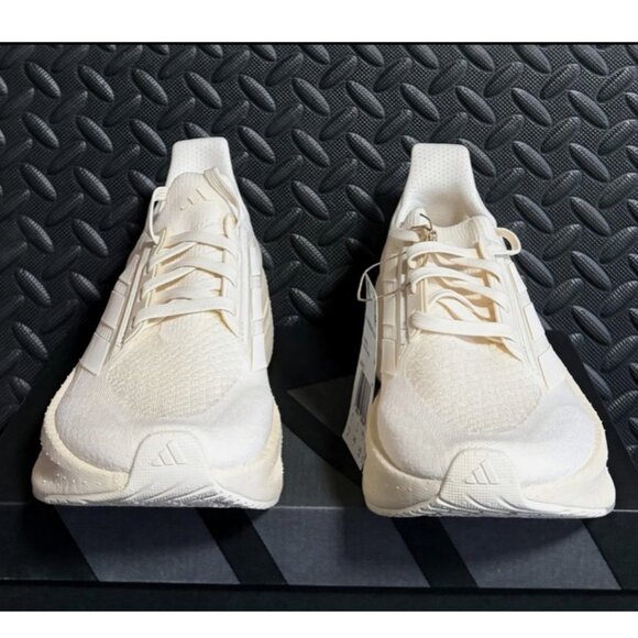 New Adidas Ultra Boost 5X Wonder White Women's Running Shoes Size 10 - Picture 2 of 5